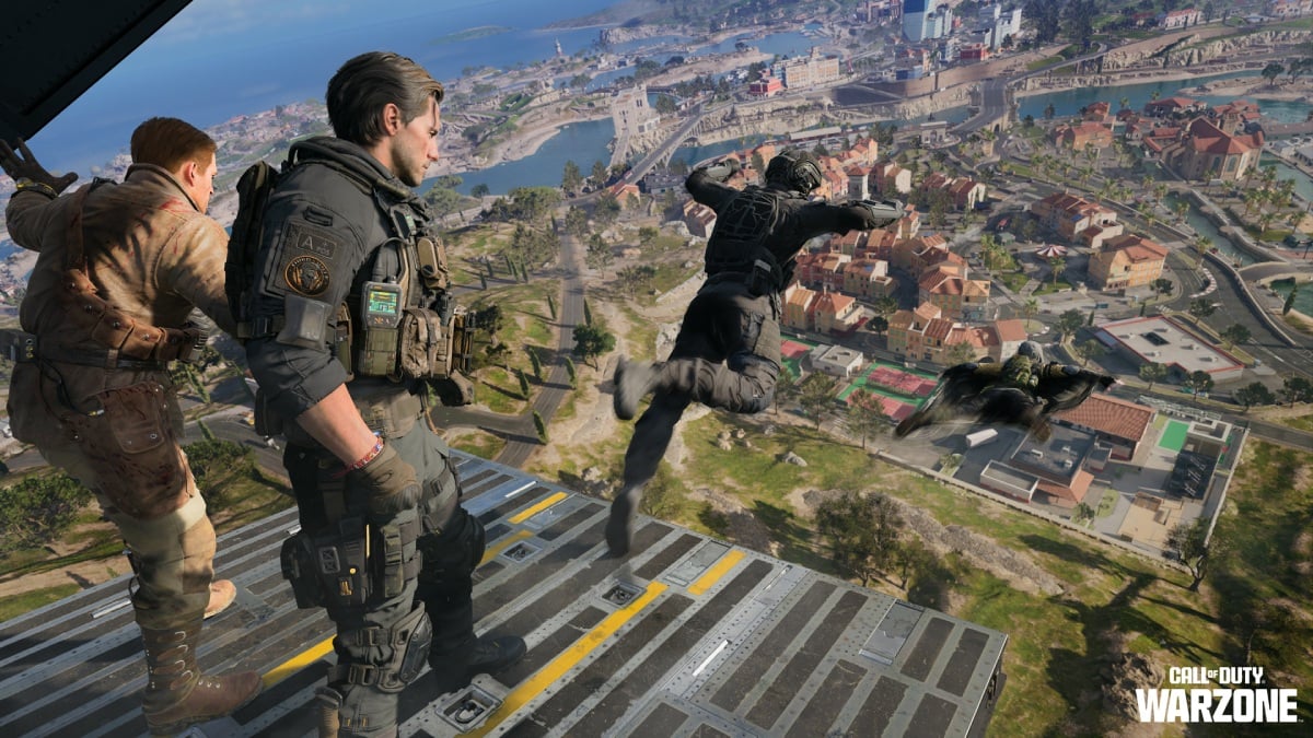 别急着喷：《黑色行动 皇家》为什么先封装四人队和藏起皮肤