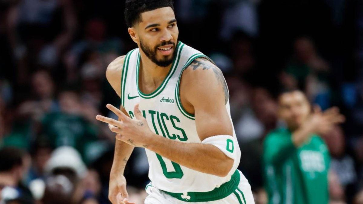 Tatum’s best post-injury version sends the Celtics into the playoffs